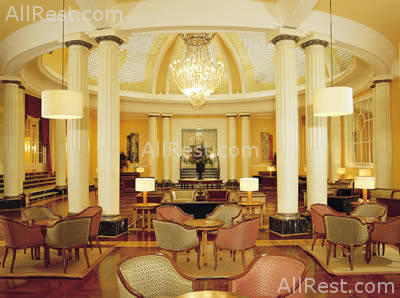 NH Gran Hotel 16